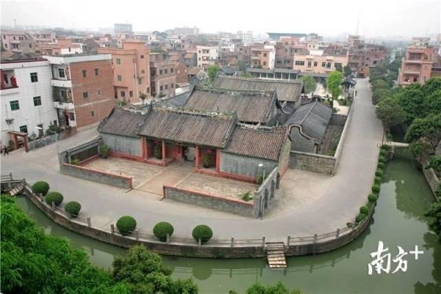 亚投娱乐股份